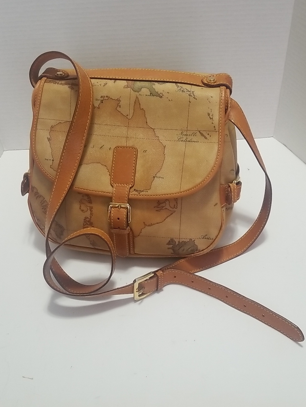 Alviero Martini Classe Messenger Crossbody Bag.